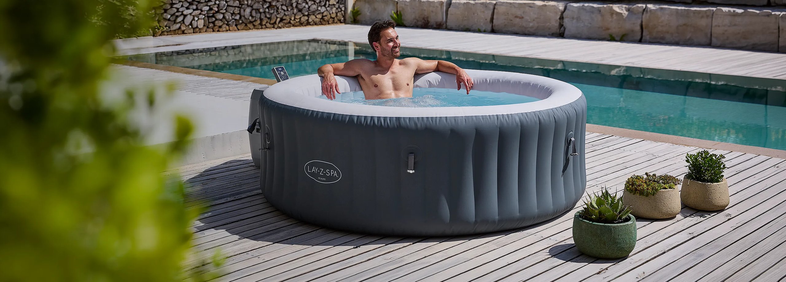 BAUHAUS Whirlpool