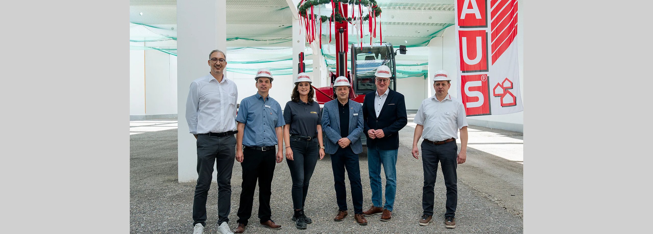 BAUHAUS feiert Richtfest für neues Fachcentrum in Nagold