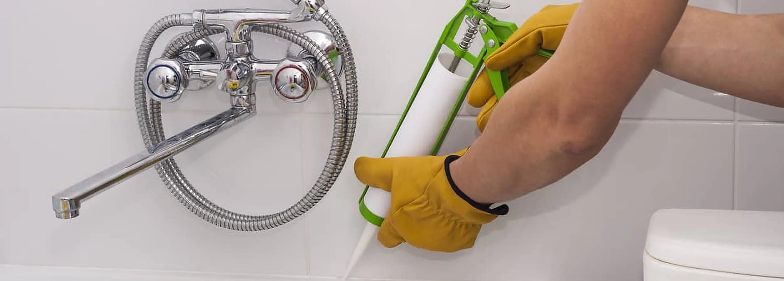 ¿Cómo restaurar una bañera oxidada?