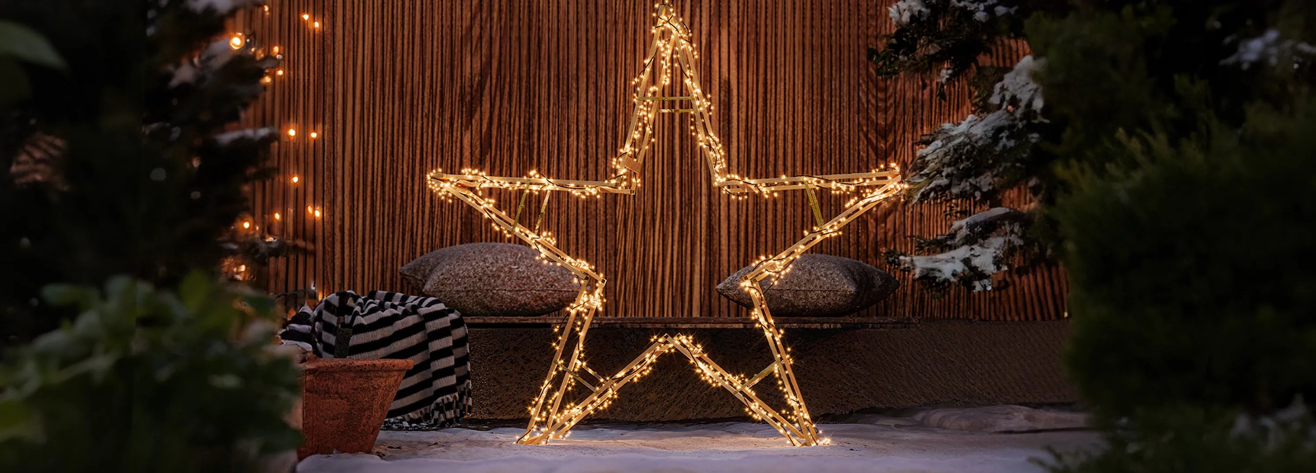 XXL Weihnachtsstern aus Holzböcken selber machen
