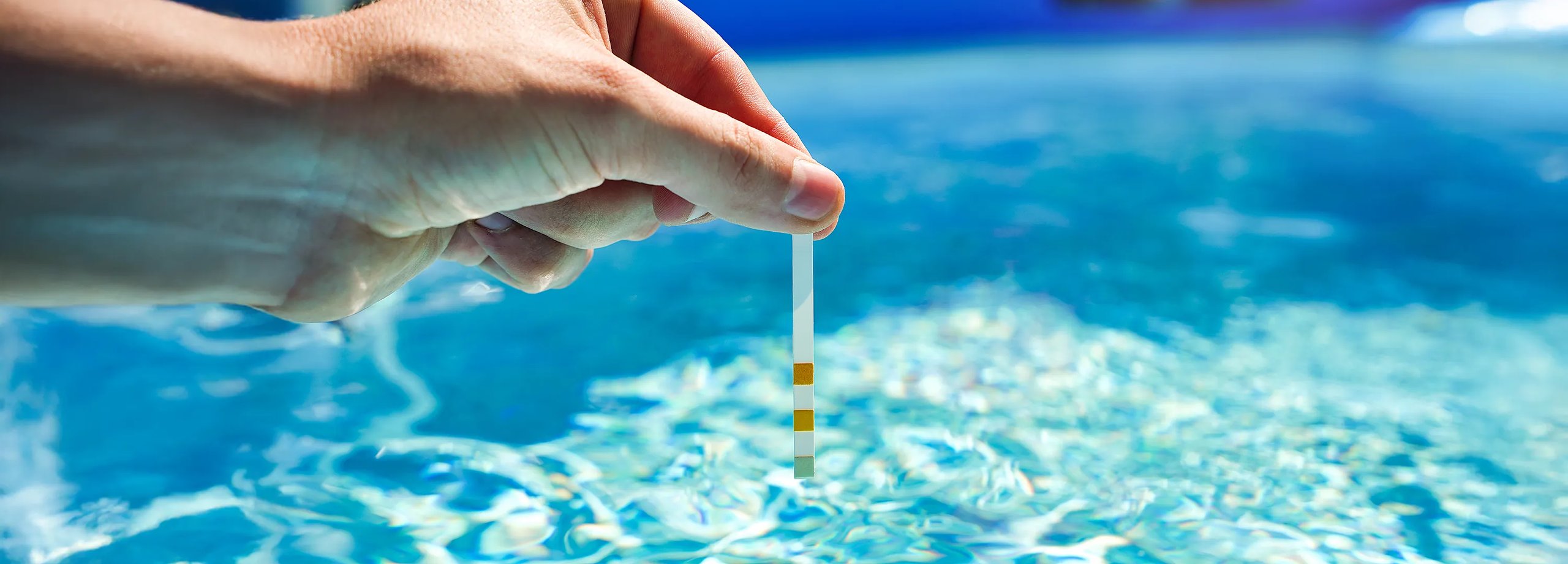 Chlorgehalt im Poolwasser richtig messen