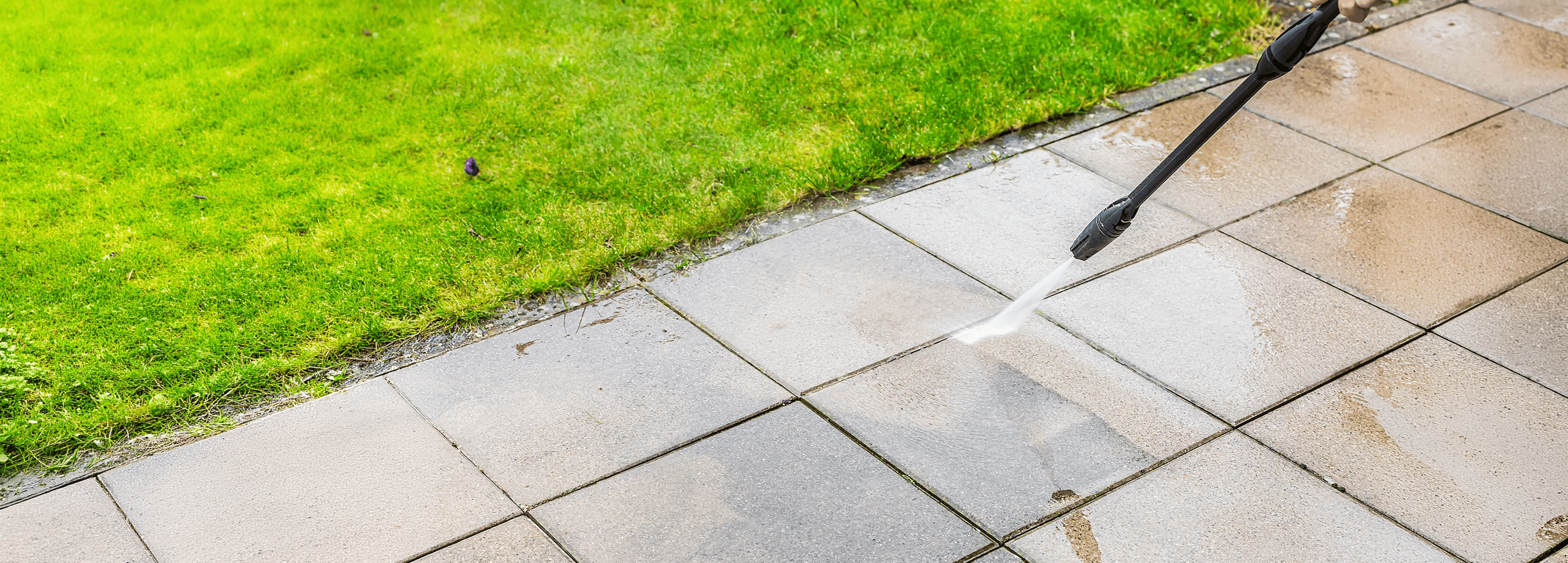 Terrassenplatten reinigen
