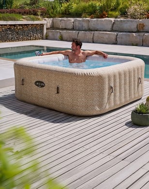 BAUHAUS Whirlpool