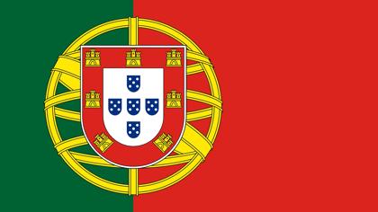 Flagge von Portugal. Die portugiesische Flagge besteht aus einem grünen und roten Feld mit dem portugiesischen Wappen in der Mitte.