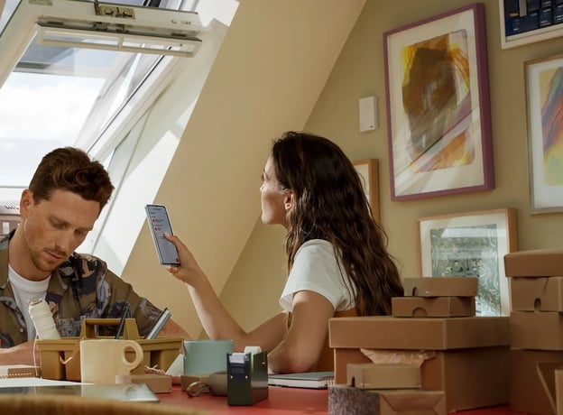 Mehr Wohnkomfort mit automatischen Dachfenstern – smart, sicher und effizient