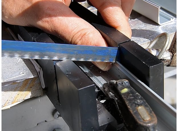 Paso 1: Instalar el riel de luz
