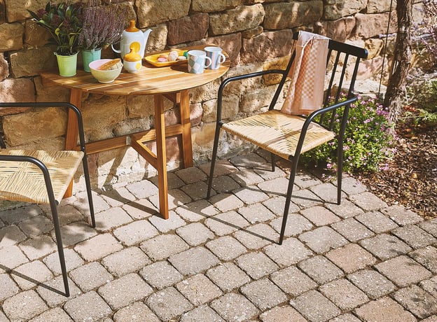 Was schadet meinen Gartenmöbeln?