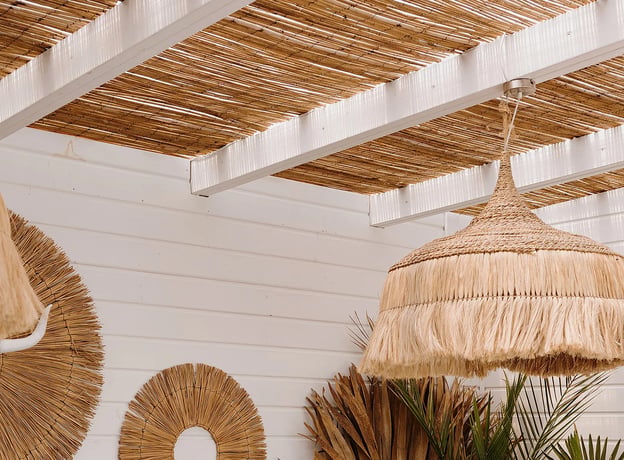 Sicht- & Sonnenschutz am Boho-Balkon