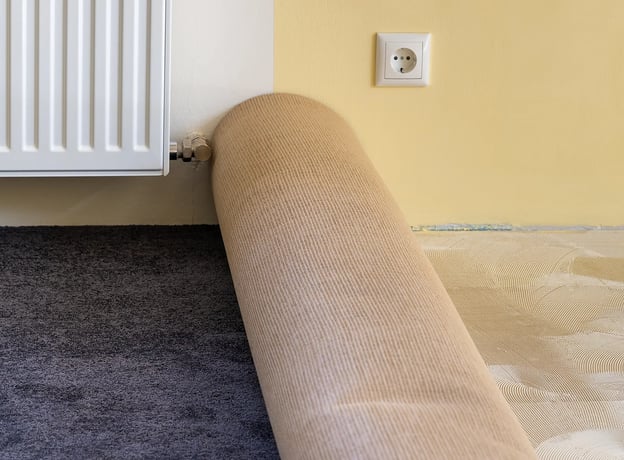 Oder Teppich vollflächig verkleben?