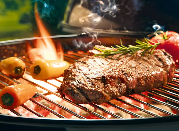 Fleischgerichte am Griller