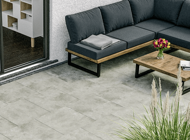 Terrassenplatten oder Fliesen als Bodenbelag