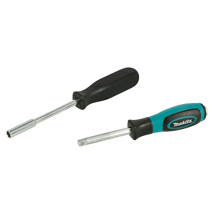 Makita Werkzeugkoffer E-10883 - L x B x H: 420 x 312 x 130 mm, 221 -tlg. - Zwei Schraubendreher, einer mit schwarzem Griff und einer von Makita mit blau-schwarzem Griff, liegen vor einem schwarzen Hintergrund.
