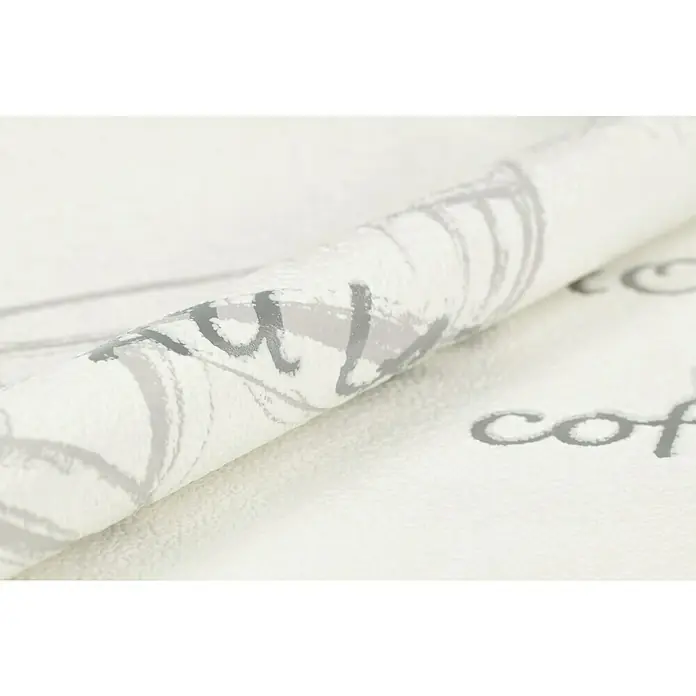 Rasch Vliestapete Kaffee - Creme/Grau, Grafisch, 10,05 x 0,53 m - Nahaufnahme einer Rolle stilvoller, weißer Tapete mit einem dezenten, grauen Kaffeemotiv für eine moderne Raumgestaltung.