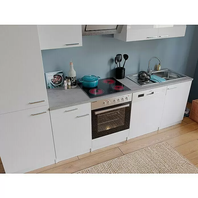 Respekta Küchenzeile Malia - Breite: 280 cm, Weiß, Dekor Arbeitsplatte: Betonoptik, Mit Elektrogeräten, Volumen Backofen: 72 l - Stimmungsaufnahme