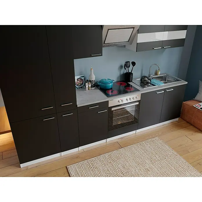 Respekta Küchenzeile Malia - Breite: 300 cm, Schwarz, Dekor Arbeitsplatte: Betonoptik, Mit Elektrogeräten, Volumen Backofen: 72 l - Einrichtung einer modernen Küche mit dunklen Schränken, einer Arbeitsplatte und Geräten, einschließlich Herd, Ofen und Spüle.