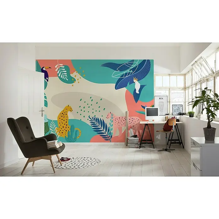 Komar Fototapete Jungle Rendezvous - B x H: 400 x 280 cm, Vlies - Eine farbenfrohe Dschungel-Wandtapete mit Leoparden, Vögeln und tropischen Pflanzen verleiht dem Raum eine lebhafte und exotische Atmosphäre.