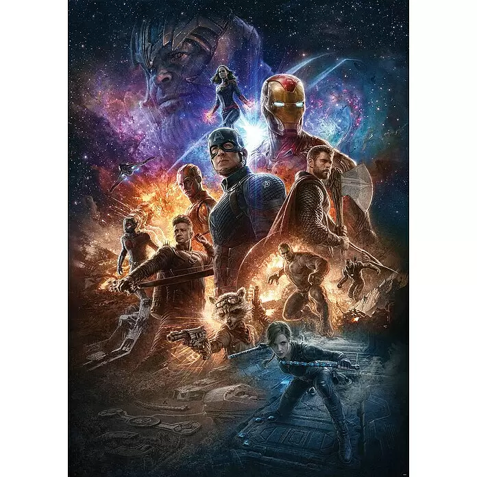 Komar Fototapete Avengers Battle - B x H: 200 x 280 cm, Vlies - Avengers: Endgame Filmposter mit ikonischen Helden wie Captain America, Iron Man und Thor, sowie Thanos in einer kosmischen Kampfszene.