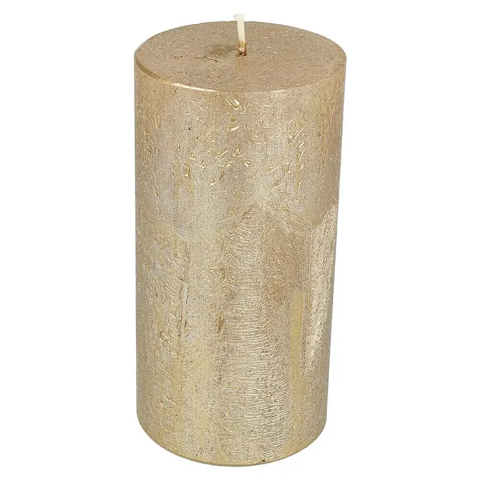 Stumpenkerze Nova Safe - Ø x H: 7 x 14 cm, Antikgold - Eine elegante goldene Stumpenkerze, perfekt für stimmungsvolle Beleuchtung und Dekoration. Ihre schimmernde Oberfläche sorgt für ein warmes Ambiente.
