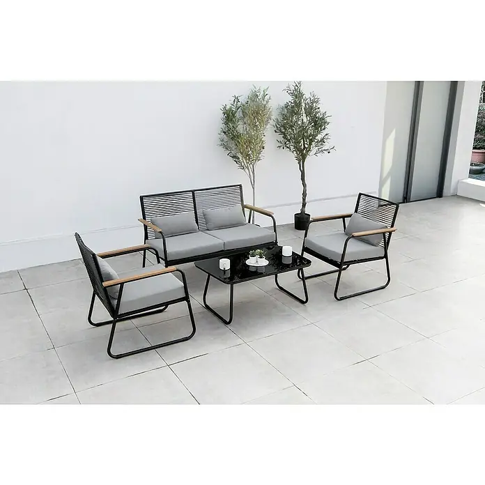 Acamp Loungemöbel-Set Paxos - 4 -tlg., Stahl, Polyrattan, Grau - Elegantes Outdoor-Möbelset mit einem Sofa, zwei Sesseln und einem schwarzen Couchtisch, perfekt für stilvolle Entspannung im Freien.