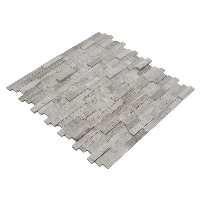Selbstklebemosaik SAM 4NM12 - 30,5 x 30,5 cm, Grau/Weiß, Matt - Das Bild zeigt eine Nahaufnahme eines Blatts aus grauen Holzmaserung-Mosaikfliesen. Die Fliesen sind rechteckig und unregelmäßig angeordnet.