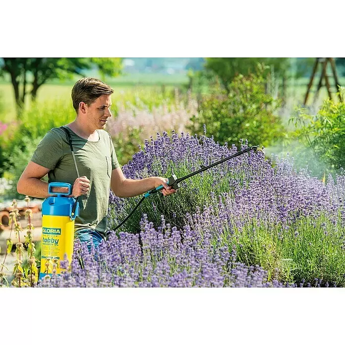 Gloria Drucksprühgerät Hobby Exklusiv mit Teleskopsprührohr - 5 l - Anwendungsbeispiel