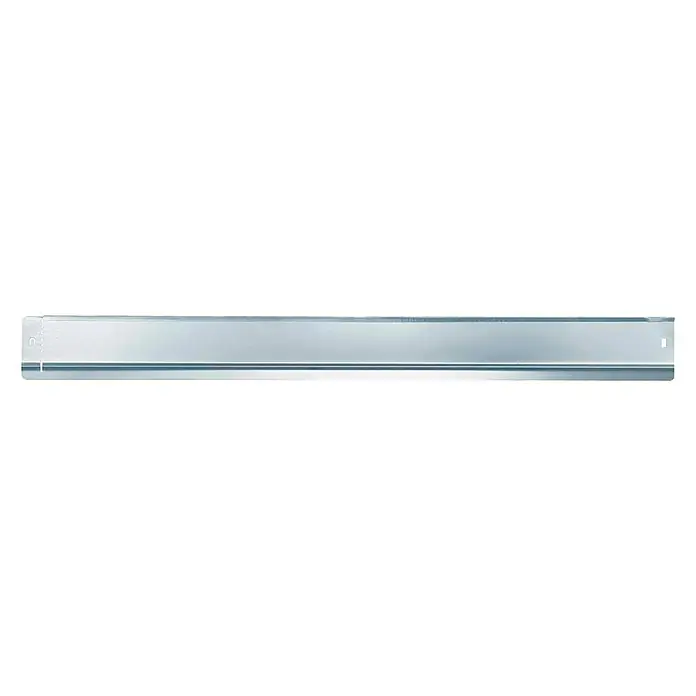 Bellissa Rasenkante Basic - 100 x 0,05 x 10 cm, Silber, Metall - Eine horizontale Aufnahme einer silberfarbenen Schubladenführung mit einem schlichten Design vor einem schwarzen Hintergrund.