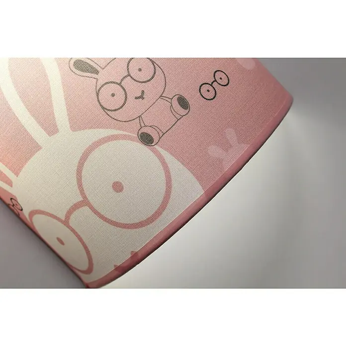 Idp Lampshades Aplique de pared Bunny - L x An x Al: 10 x 20 x 20 cm, Rosa - Primer plano de una pantalla de lámpara con un estampado de conejito rosa, que añade un toque suave y lúdico a la habitación infantil.