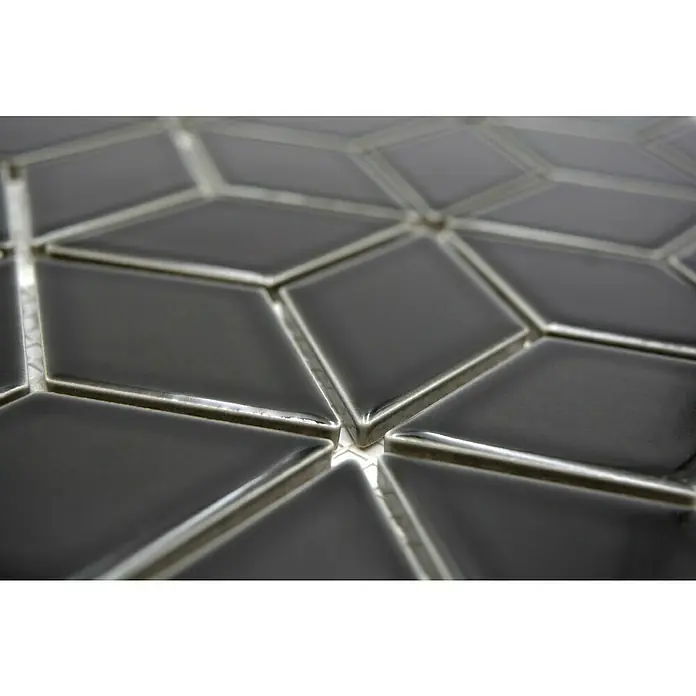 Mosaikfliese Würfel POV 03 - 26,6 x 30,5 cm, Schwarz, Glänzend - Nahaufnahme von stilvollen, dunkelgrauen Rautenfliesen, die ein modernes und elegantes Design für Innenräume bieten.