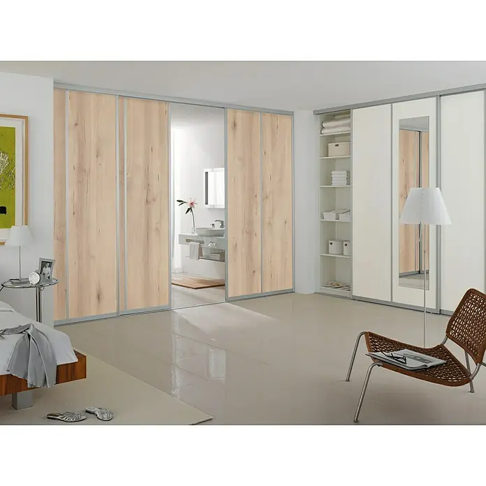 Room Plaza Easy Schiebetür-Bau-Set - Buche Naturwuchs/Ahorn Naturwuchs, Farbe Beschlag: Silber - Elegante Schiebetüren mit Holzfronten und ein begehbarer Kleiderschrank mit Spiegeltür für stilvolle Raumlösungen.