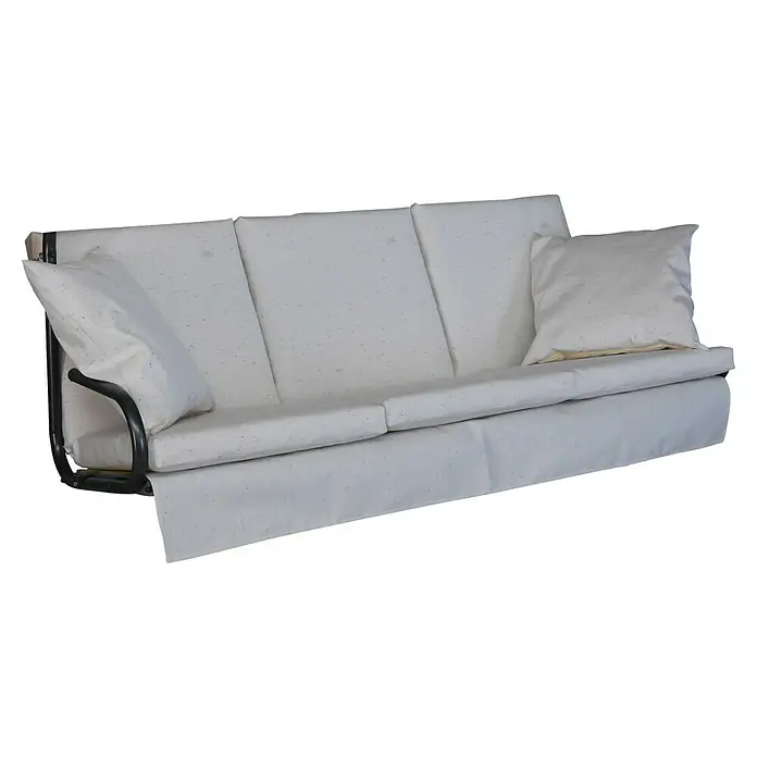 Ersatzkissen - Passend für: Hollywoodschaukel Loft Sun, Beige - Nahaufnahme eines Dreisitzer-Sofas mit weißem Bezug und zwei Kissen, das eine gemütliche und einladende Atmosphäre ausstrahlt.