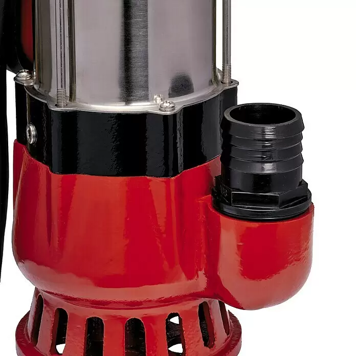 Einhell Classic Schmutzwasserpumpe GC-DP 5010 G - 500 W, Max. Fördermenge: 12.000 l/h, Eintauchtiefe: 5 m - Rote und schwarze Tauchpumpe mit silbernem Oberteil, schwarzem gerippten Schlauchanschluss und gelochtem Einlass.