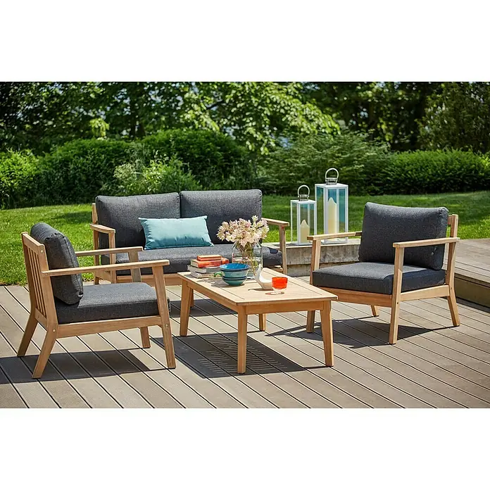 Sunfun Kathrin Loungemöbel-Set - 4 -tlg., Max. Personenzahl: 4, Akazie, Anthrazit/Naturbraun - Teakholz-Gartenset mit Couch, zwei Sesseln und Tisch. Graue Polster sorgen für Komfort im Outdoor-Bereich. Perfekt zum Entspannen.