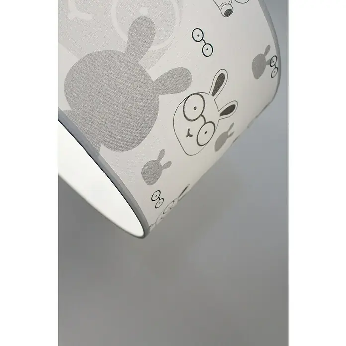 Idp Lampshades Lámpara colgante redonda Bunny - 40 W, Ø x Al: 30 x 20 cm, Blanco, E27 - Primer plano de una lámpara colgante con un divertido estampado de conejitos, ideal para la habitación de un niño. La lámpara emite una luz suave.