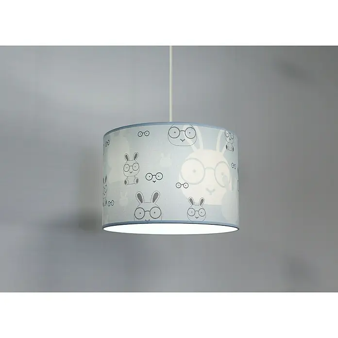 Idp Lampshades Lámpara colgante redonda Bunny - 40 W, Ø x Al: 30 x 20 cm, Azul, E27 - Primer plano de una lámpara colgante moderna con un patrón de conejitos y gafas, que proporciona una iluminación suave en una habitación infantil.