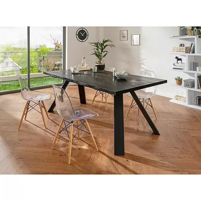 Exclusivholz Tischplatte Esche Salzburg - Esche, 200 x 100 x 4 cm - Modernes Esszimmer mit dunklem Holztisch und transparenten Stühlen mit hellen Holzbeinen, an einem großen Fenster.