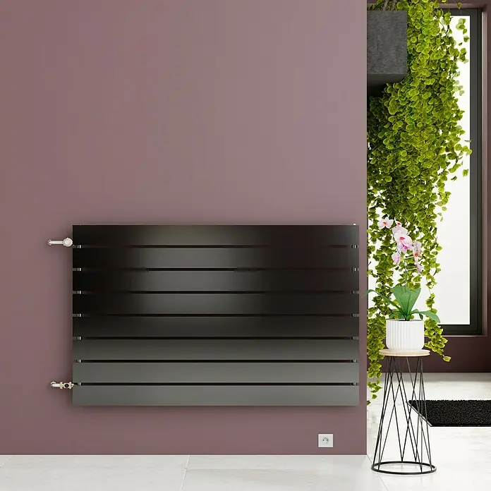 Admiral Designheizkörper Rom - B x H: 1.000 x 630 mm, Wärmeleistung bei Vorlauftemperatur von 75 °C (D: 50): 631 W, Chrom Effekt - Moderne Badgestaltung mit einem stilvollen, horizontalen Heizkörper in dunklem Finish, der Wärme und Design perfekt vereint.