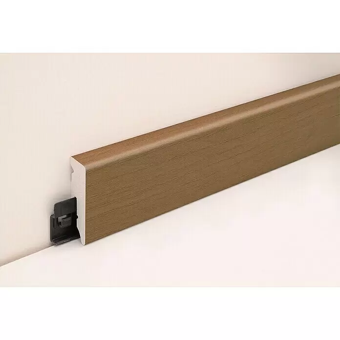 Profiles and more Sockelleiste KU51L Eiche Natural - 240 cm x 15 mm x 50 mm - Stimmungsaufnahme