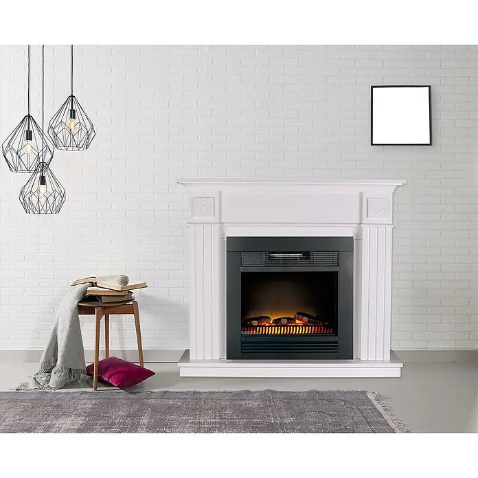 Marco Da Vinci - Blanco, 60 x 24 x 58 cm - Un interior elegante con una chimenea eléctrica blanca, que aporta calidez y elegancia a la habitación. Detalles decorativos completan la escena.