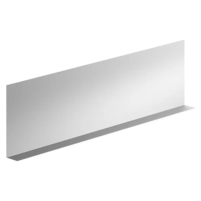 Sarei Winkelprofil HG 3 - L x B x H: 1.000 x 137 x 30 mm, Aluminium, Silber - Nahaufnahme einer Aluminium-Sockelleiste, die ein schlankes, modernes Design mit klarer Linienführung und reflektierender Oberfläche zeigt.
