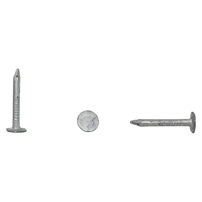 Sarei Pappnägel - 1 kg, Durchmesser: 2,5 mm, Länge: 25 mm - Nahaufnahme von drei blanken Drahtstiften, die jeweils in verschiedenen Ausrichtungen aufgereiht sind, vor schwarzem Hintergrund.