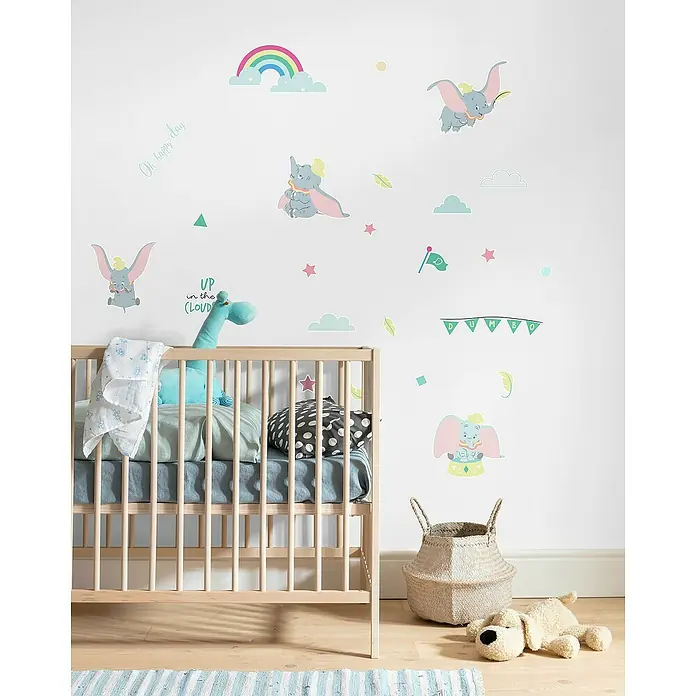 Komar Wandtattoo Disney Dumbo Daydream - Bunt, 50 x 70 cm, 26 -tlg. - Wanddeko im Kinderzimmer mit Dumbo-Motiven, die eine fröhliche und verspielte Atmosphäre für Babys und Kleinkinder schafft.