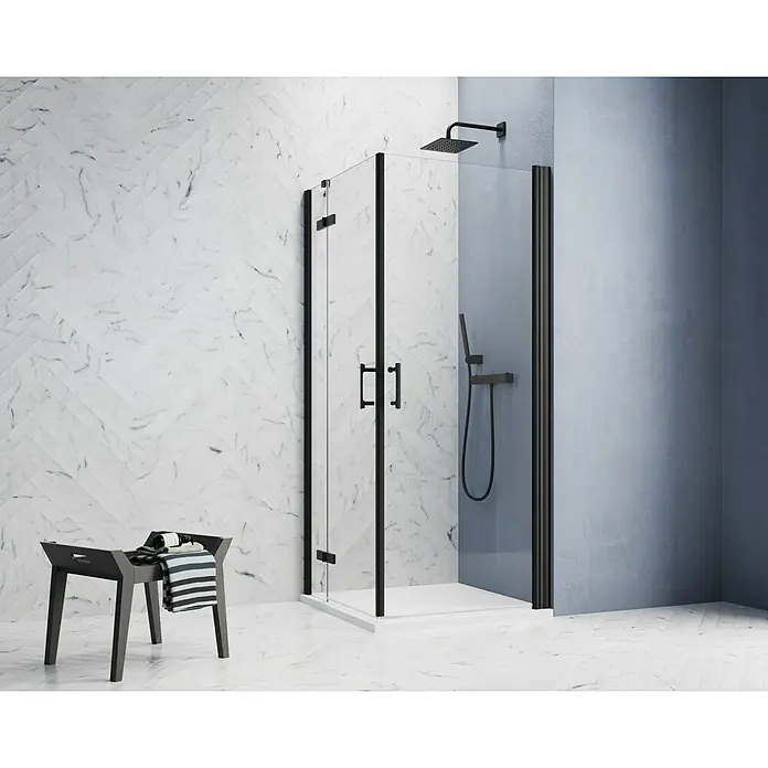 GEO Hit Pro Eckdusche B-PE310L x B x H: 90 x 100 x 202,2 cm, Beschichtet, Stärke: 6 mm, Schwarz - Elegante Duschkabine mit schwarzem Rahmen und klaren Glasscheiben, die ein modernes Badezimmerdesign hervorhebt. Der Hocker bietet zusätzlichen Komfort.