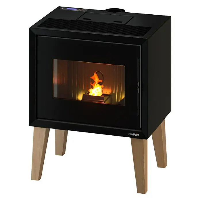 FreePoint Estufa de pellets Modo Airtight Wood con Wifi - 9,3 kW - 10,51 kW, Volumen de calefacción: 223 m³, 0,59 kg/h - 2,18 kg/h, Negro/Madera - Imagen de una estufa de pellets FreePoint negra con patas de madera y fuego ardiendo en el interior.