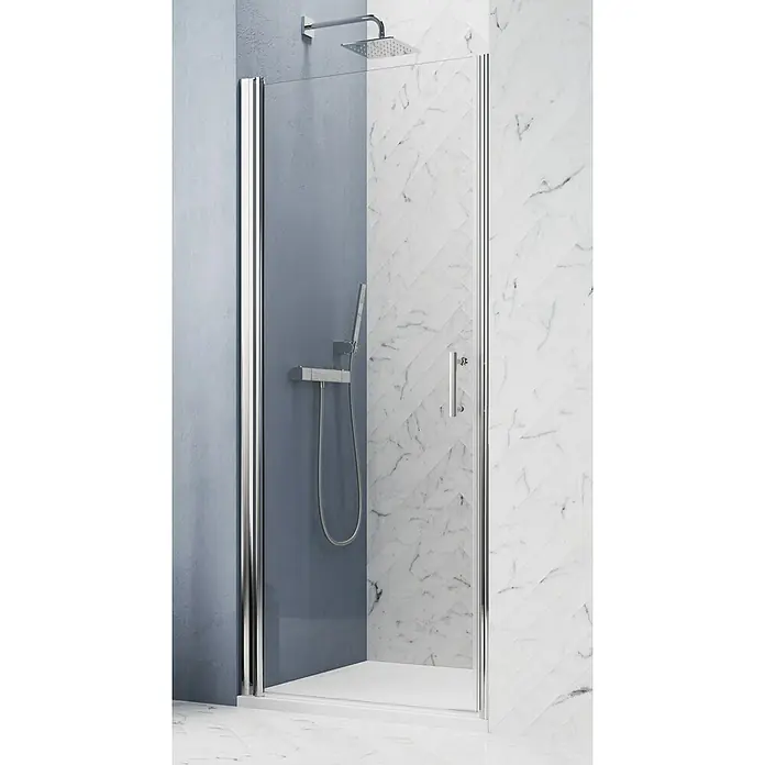 GEO Hit Pro Nischendusche B-PN100100 x 202,2 cm, Beschichtet, Stärke: 6 mm, Chrom - Duschkabine mit silbernem Rahmen und Griff. Die Duscharmatur ist an der grauen Wand montiert, während die Wand im Hintergrund Marmoroptik hat.