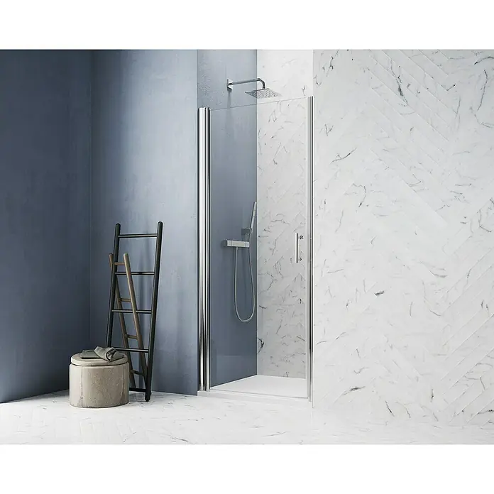 GEO Hit Pro Nischendusche B-PN100 - 90 x 202,2 cm, Beschichtet, Chrom, 6 mm - Ein elegantes Badezimmer mit einer modernen Duschkabine, die durch ihr minimalistisches Design und die klaren Linien besticht.