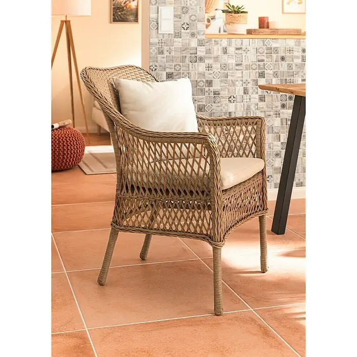 Sunfun Sillón de jardín Sophie - An x Pr x Al: 64 x 65,5 x 87,5 cm, Beige, Caramelo, Apilable - El sillón de mimbre con reposabrazos ofrece un asiento cómodo. El mueble está equipado con un cojín de asiento y un cojín lumbar.