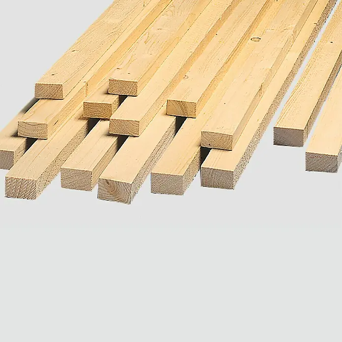 Listón para construcción - 250 x 4,8 x 2,4 cm, Abeto rojo - Listones de madera apilados. Los listones de madera clara y sin tratar están apilados ordenadamente y listos para usar en proyectos de construcción o tareas de bricolaje.