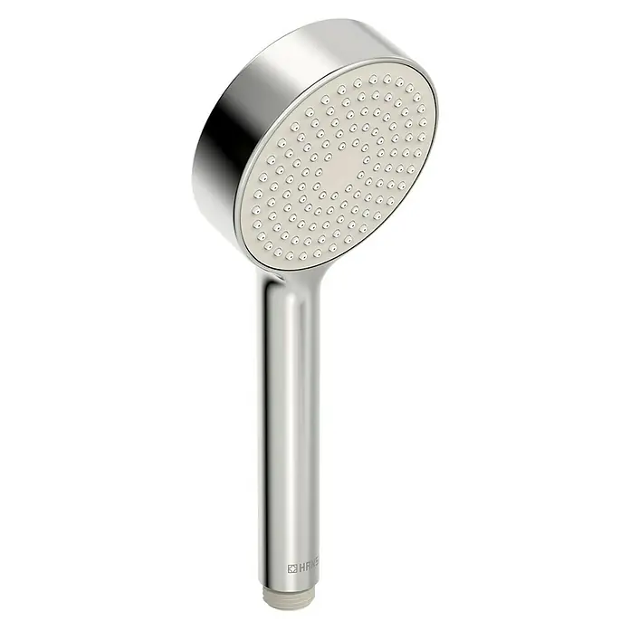 Hansa Handbrause Basic Jet - Anzahl Funktionen: 1 Stk., Durchmesser: 9,5 cm, Chrom - Nahaufnahme eines verchromten Hansa Handbrausekopfs mit runder Form und kleinen Düsen für ein angenehmes Duscherlebnis.
