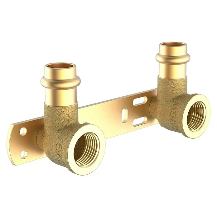 Montageeinheit - Innengewinde: ½″, 15 mm, Länge: 10 cm - Eine Messing-Wandplatte mit zwei Anschlussbögen für Sanitärinstallationen, ideal für die sichere Montage von Armaturen.