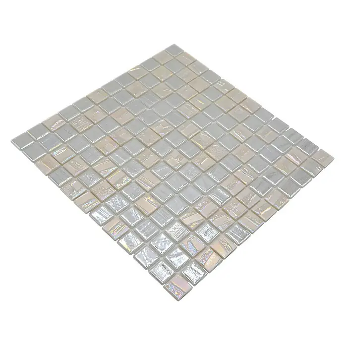 Mosaikfliese Quadrat Eco Mix JULIA 11 - 31,5 x 31,5 cm, Weiß, Glänzend - Quadratisches Mosaik aus schimmernden, weißen Glasfliesen, ideal für elegante Wand- und Bodengestaltungen.